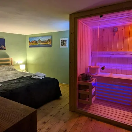Semesterbostad Casa Podus Regalis - Poggioreale Centro Direzionale Neapel